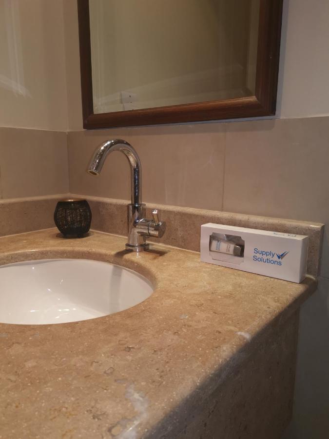 شقة مارينا البيلسان - عائلات فقط Apartment King Abdullah Economic City Ngoại thất bức ảnh